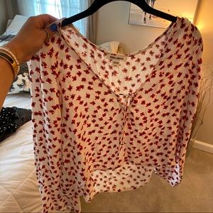 Billabong patterned top